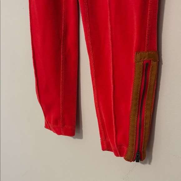 Free People FP movement Friday Love red velvet joggers size small - Picture 4 of 9